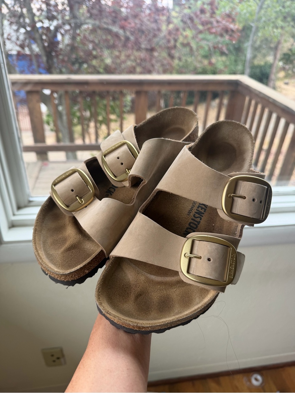 Birkenstock Big Buckle Arizona in Sandcastle - Picture 6 of 7